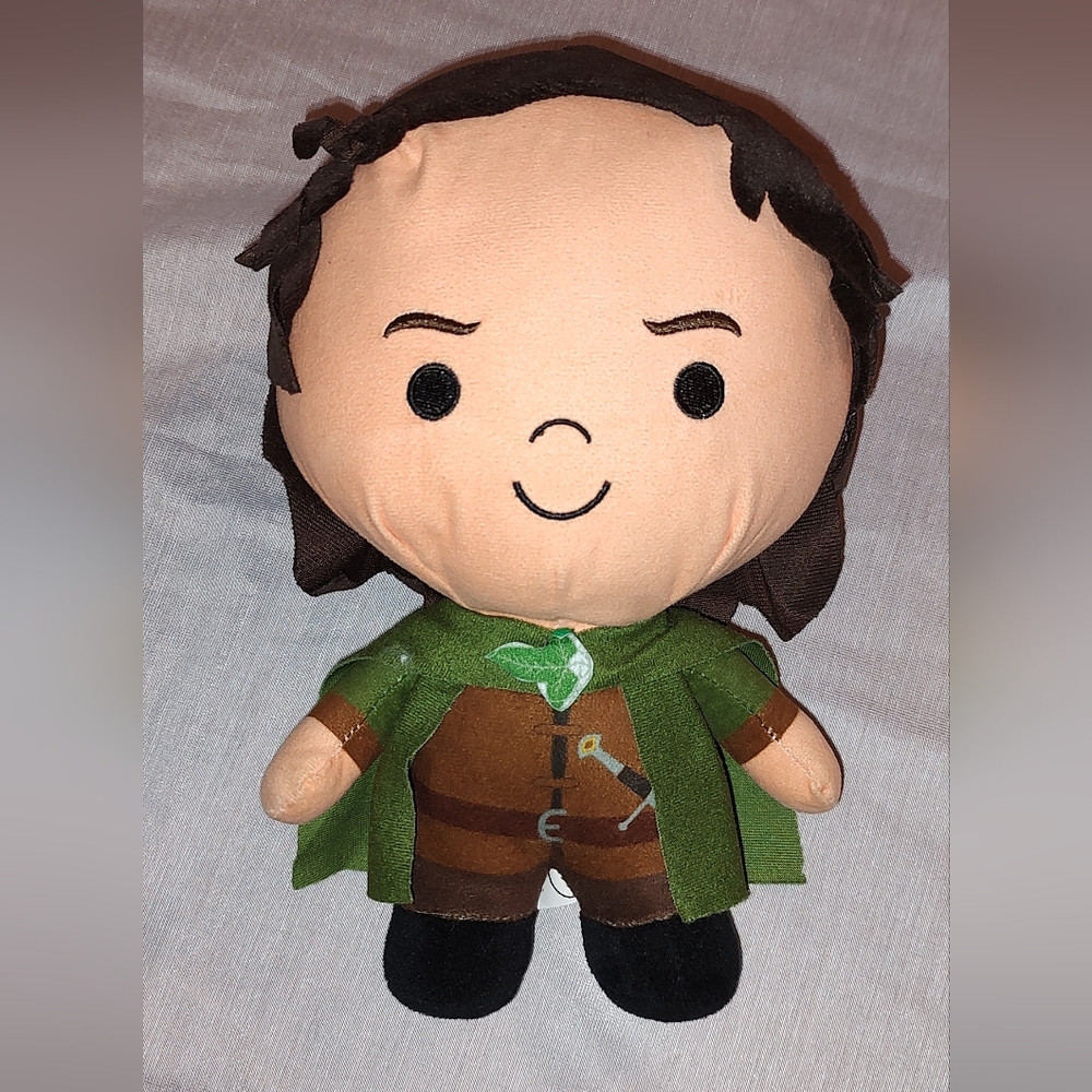 Cute Lord Of The Rings Plush Toy with Green Cape